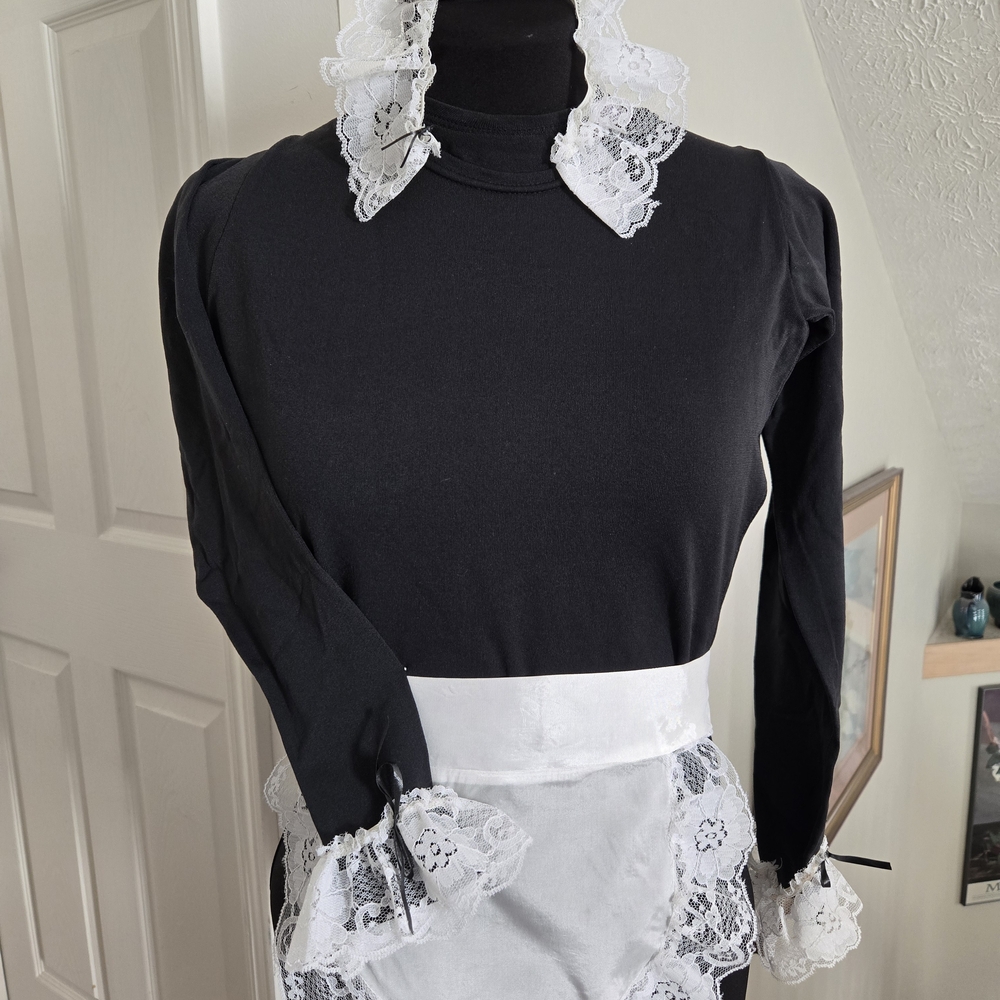 Halloween French Maid